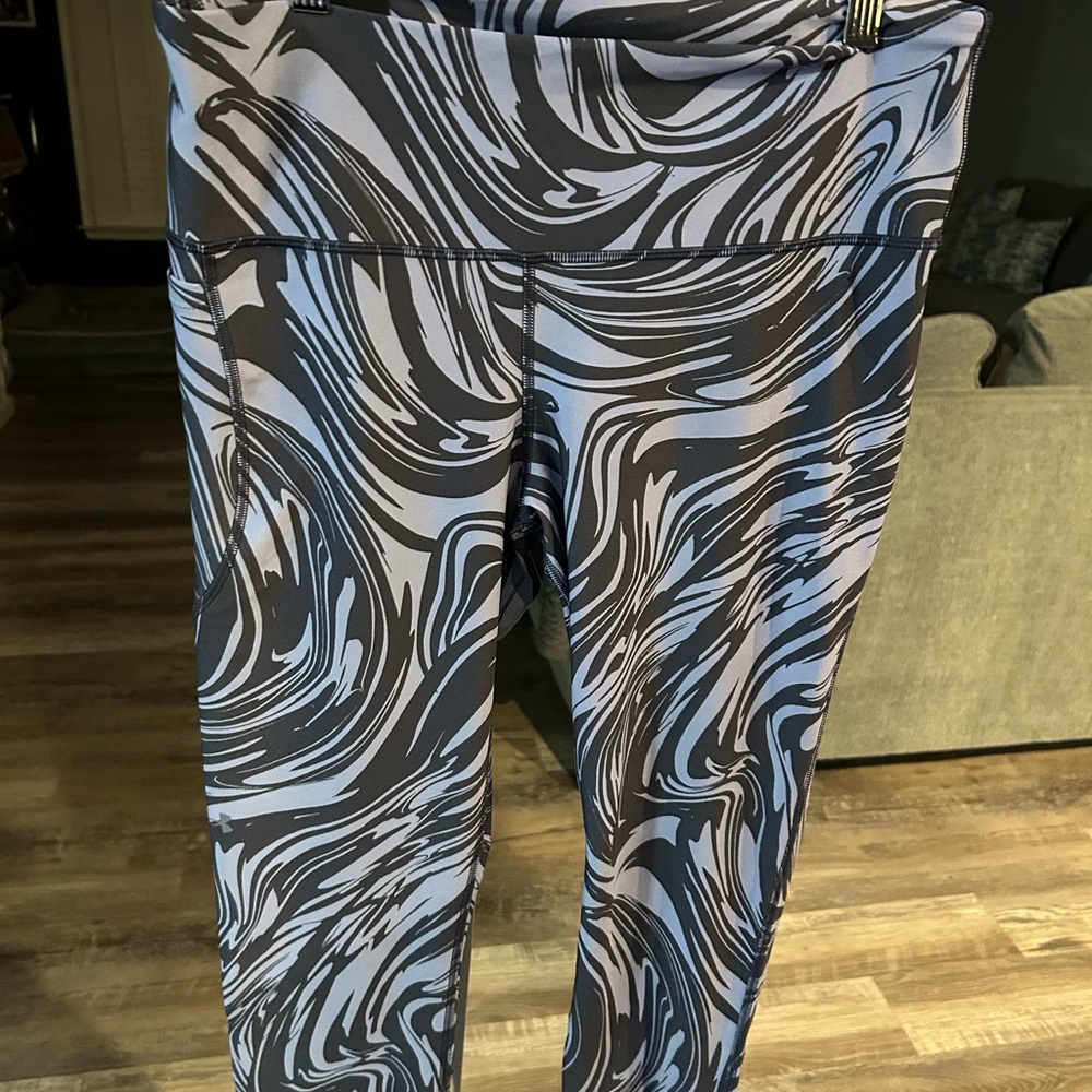 Under Armour Lavender and Gray High Rise Leggings
